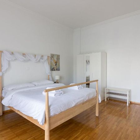 Classic Apartment For 4 People A アテネ エクステリア 写真