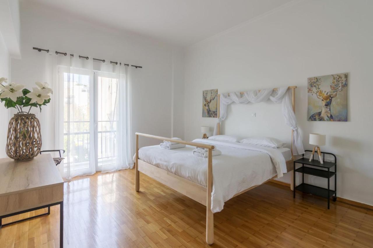 Classic Apartment For 4 People A アテネ エクステリア 写真