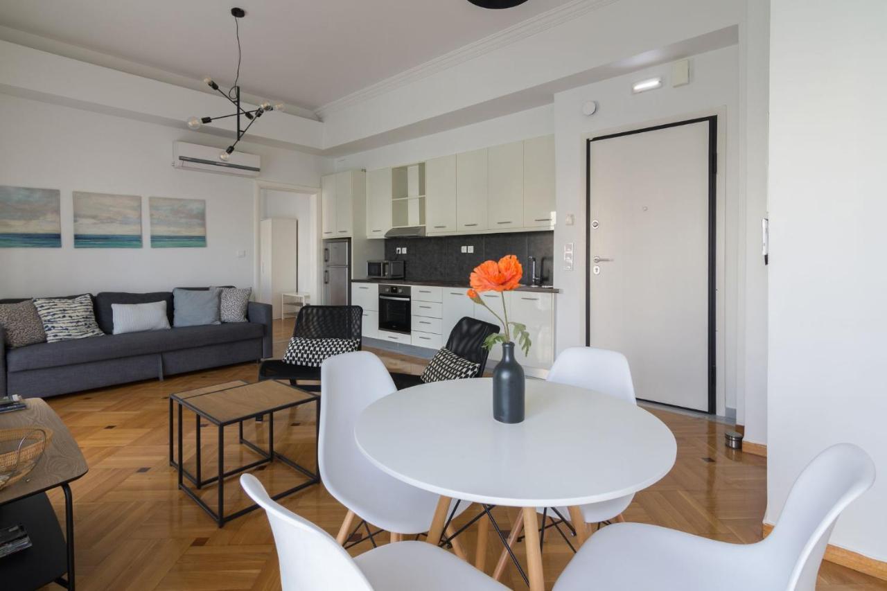 Classic Apartment For 4 People A アテネ エクステリア 写真